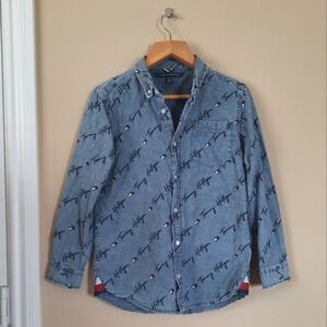 Tommy Hilfiger Denim Chambray Button Down Shirt